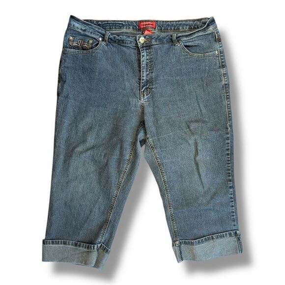 Cos Jeans Denim Blue Capri Shorts Sz 18W - Picture 1 of 12